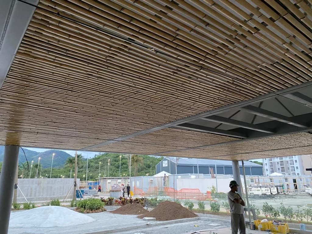 Forro de bambu do Parcão Multiplan — registro de obra.