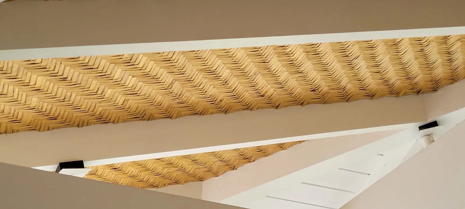 Forro de esteira de bambu da Casa Iporanga — registro de obra.