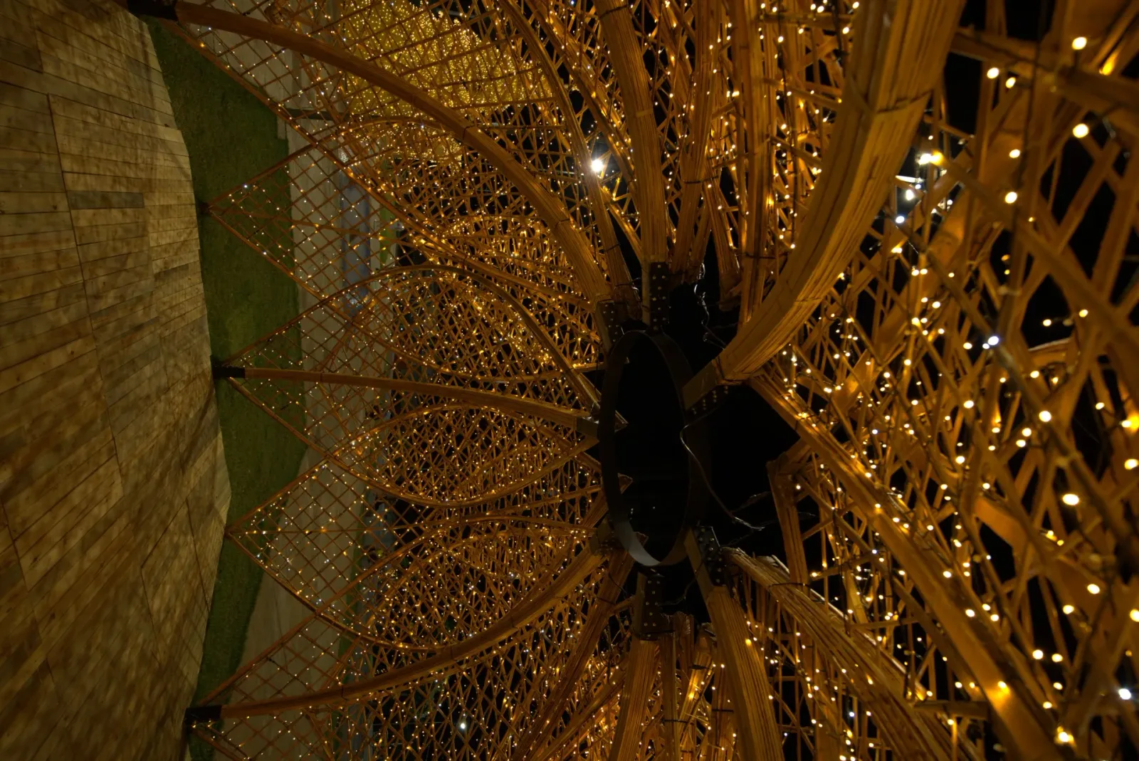 Domo geodésico em bambu — Natal dos Pioneiros — Cascavel 2024.
