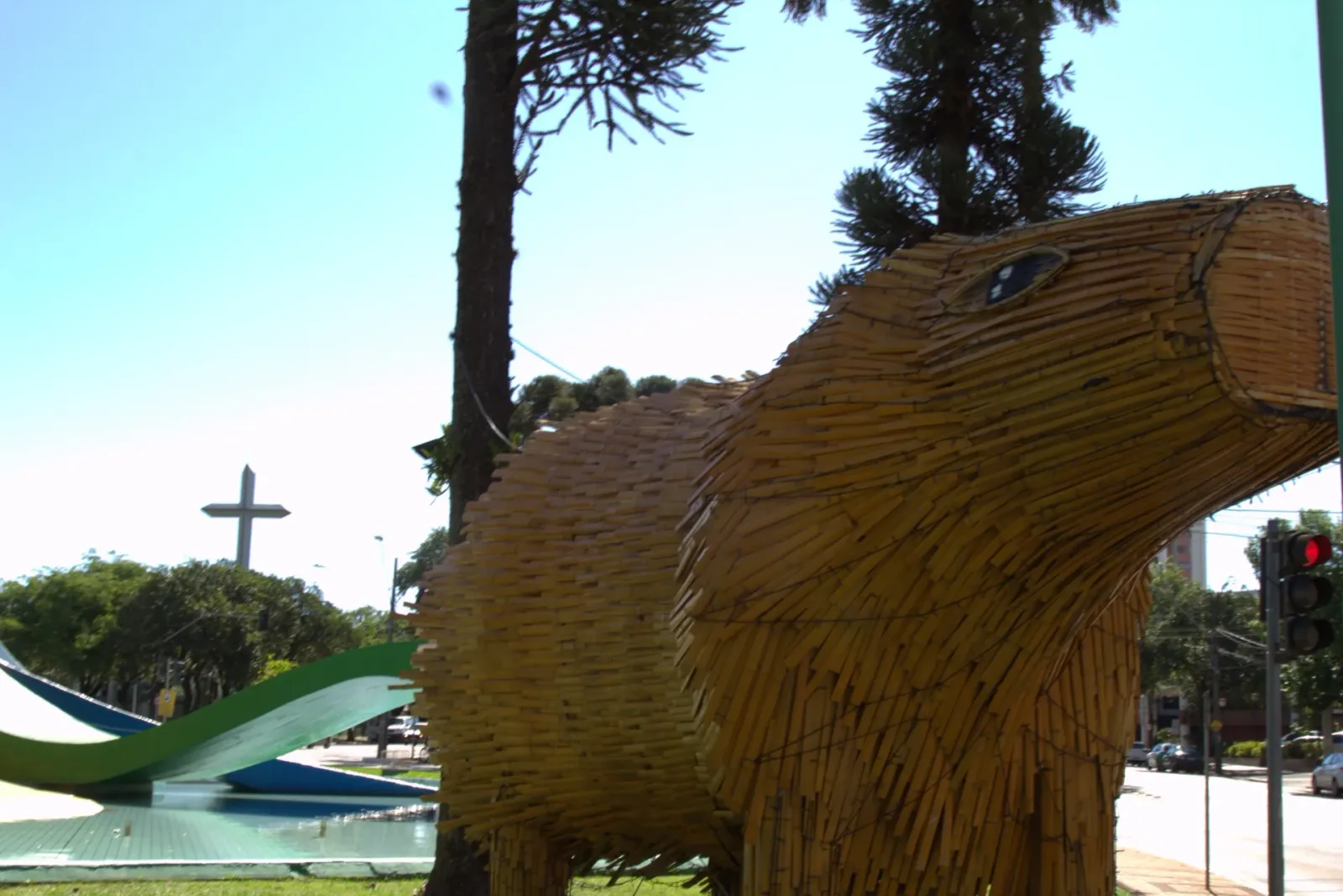 Cenografia em bambu — Natal dos Pioneiros — Cascavel 2024, Bambusa Atelier.