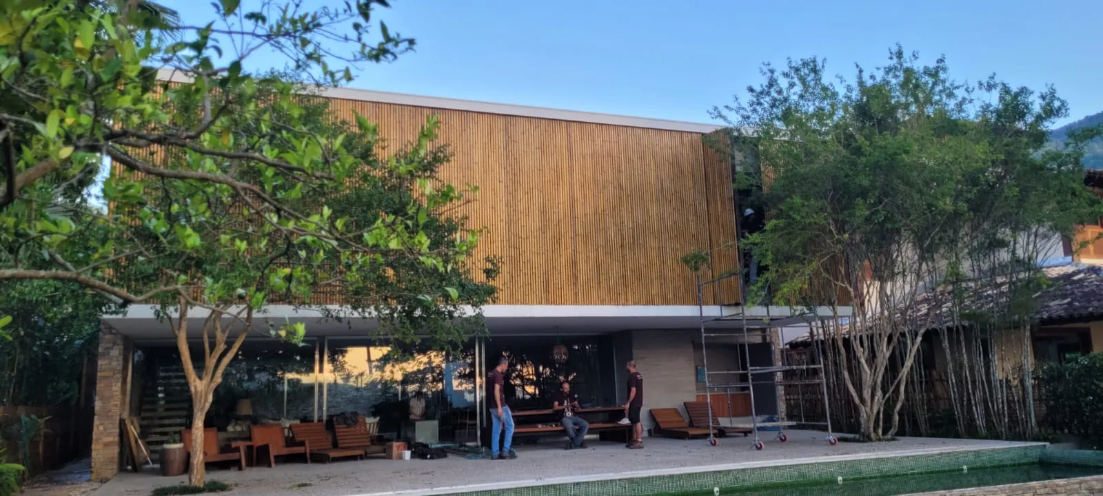 Revestimento de bambu da Casa da Praia da Feiticeira (MK27) — registro de obra.
