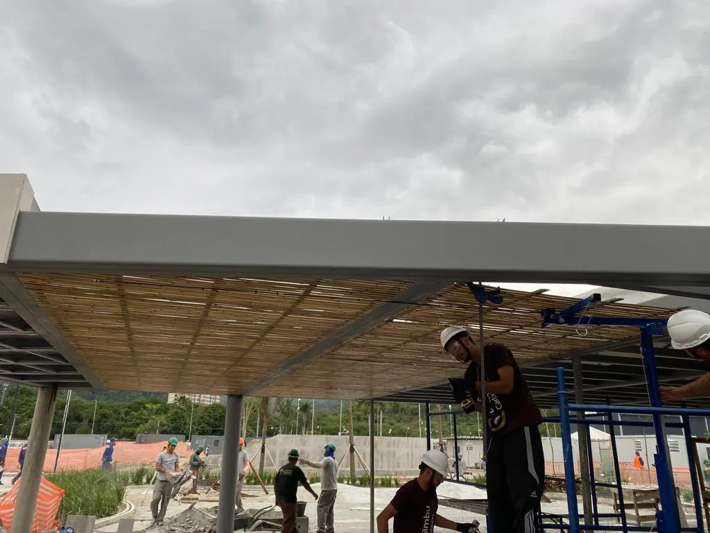 Forro de bambu do Parcão Multiplan — registro de obra.