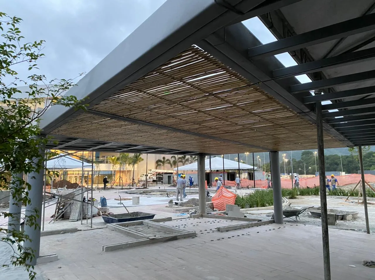 Forro de bambu do Parcão Multiplan — registro de obra.