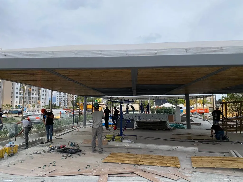 Forro de bambu do Parcão Multiplan — registro de obra.
