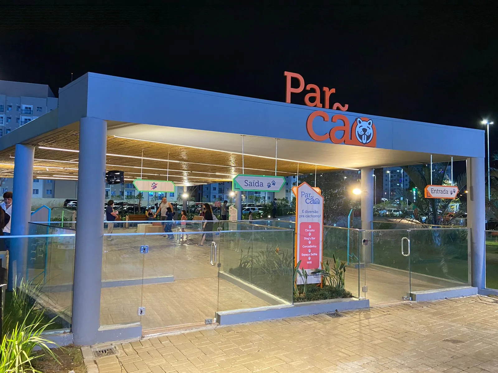 Forro de bambu do Parcão Multiplan — registro de obra.